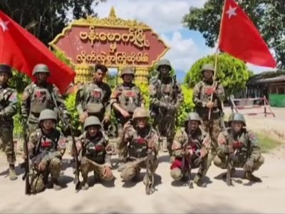 ဗန်းမောက်မြို့ကို သိမ်းပိုက်ခဲ့ကြသည့် တော်လှန်ရေးတပ်ဖွဲ့ဝင်တွေကို တွေ့ရစဉ်